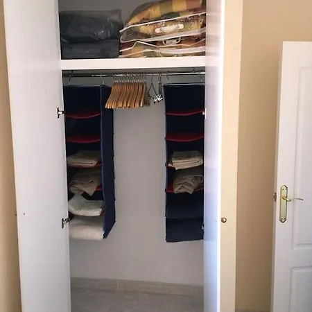 Floor Spacious With Roof Terrace Apartment Alicante