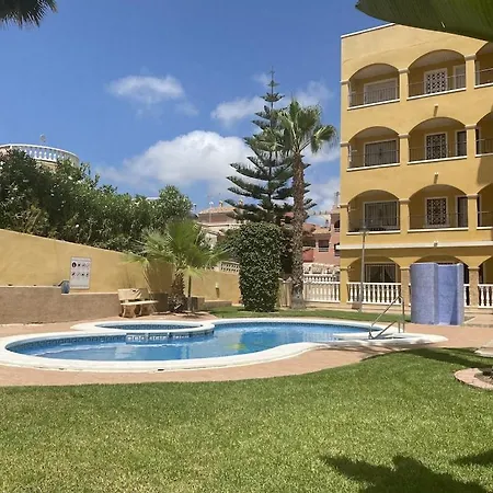 Apartment Floor Spacious With Roof Terrace *
