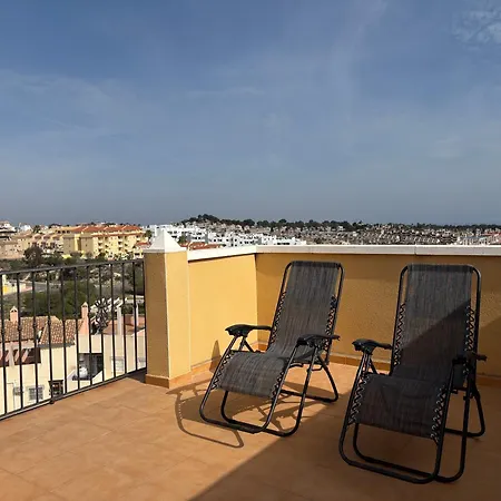 Floor Spacious With Roof Terrace Alicante