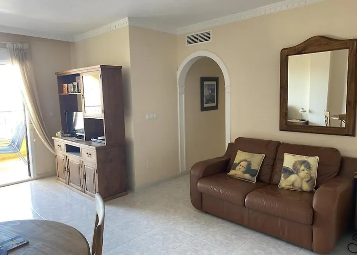 Floor Spacious With Roof Terrace 阿利坎特