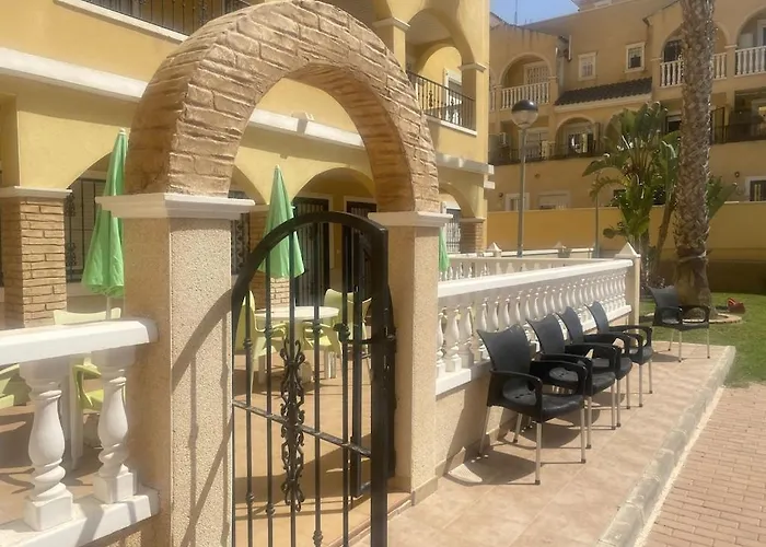 Floor Spacious With Roof Terrace 公寓